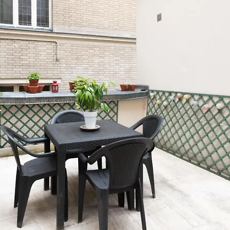 Charming Studio Near The Marche D'aligre * פריז